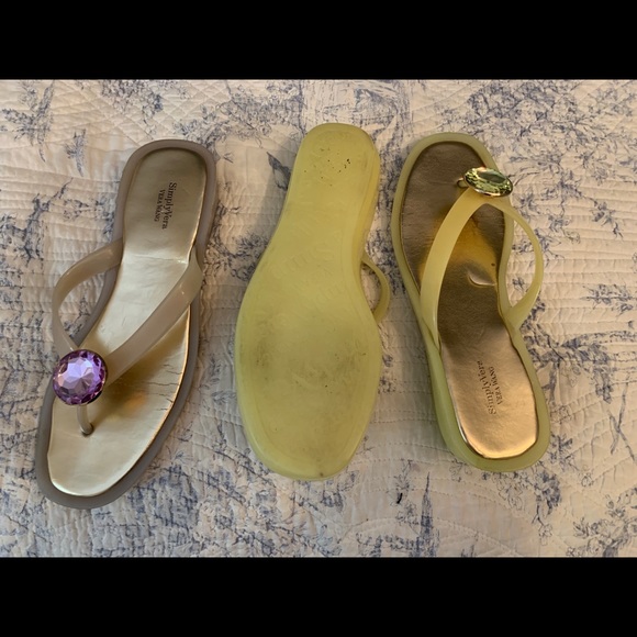 COPY - Vera Wang sandals. Purple. Size 8. - Picture 3 of 3